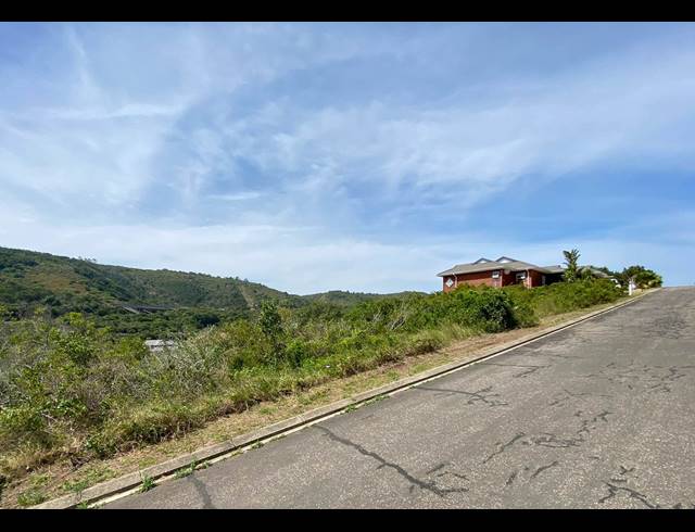 705M² VACANT LAND FOR SALE IN DOLPHIN CREEK GOLF ESTATE